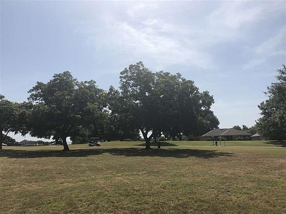 5th image of 45 Augusta Dr