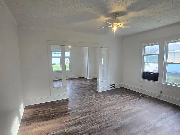 528 E Milner St — Photo 7