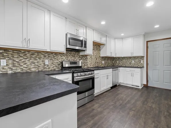 9033 North 70th STREET, Milwaukee, WI 53223