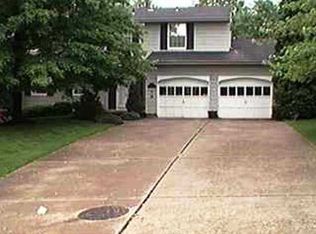 117 Bently Down Dr, Coraopolis, PA