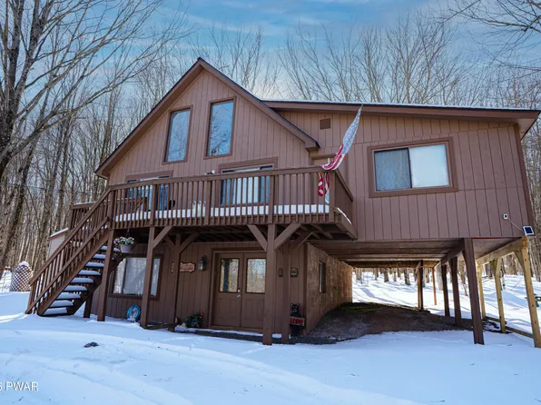 88 S Fairway Dr, Lake Ariel, PA 18436