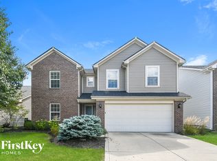 1033 Retford Dr, Westfield, IN 46074