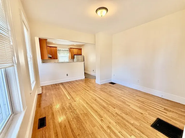 Dining & Kithcen