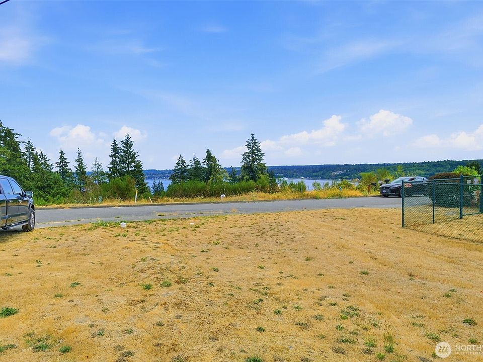 1st image of 1633 & 1637 Sound Ridge Drive