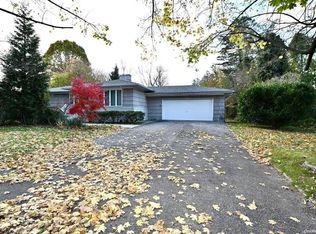 327 Lenox Rd, Huntington Station, NY 11746