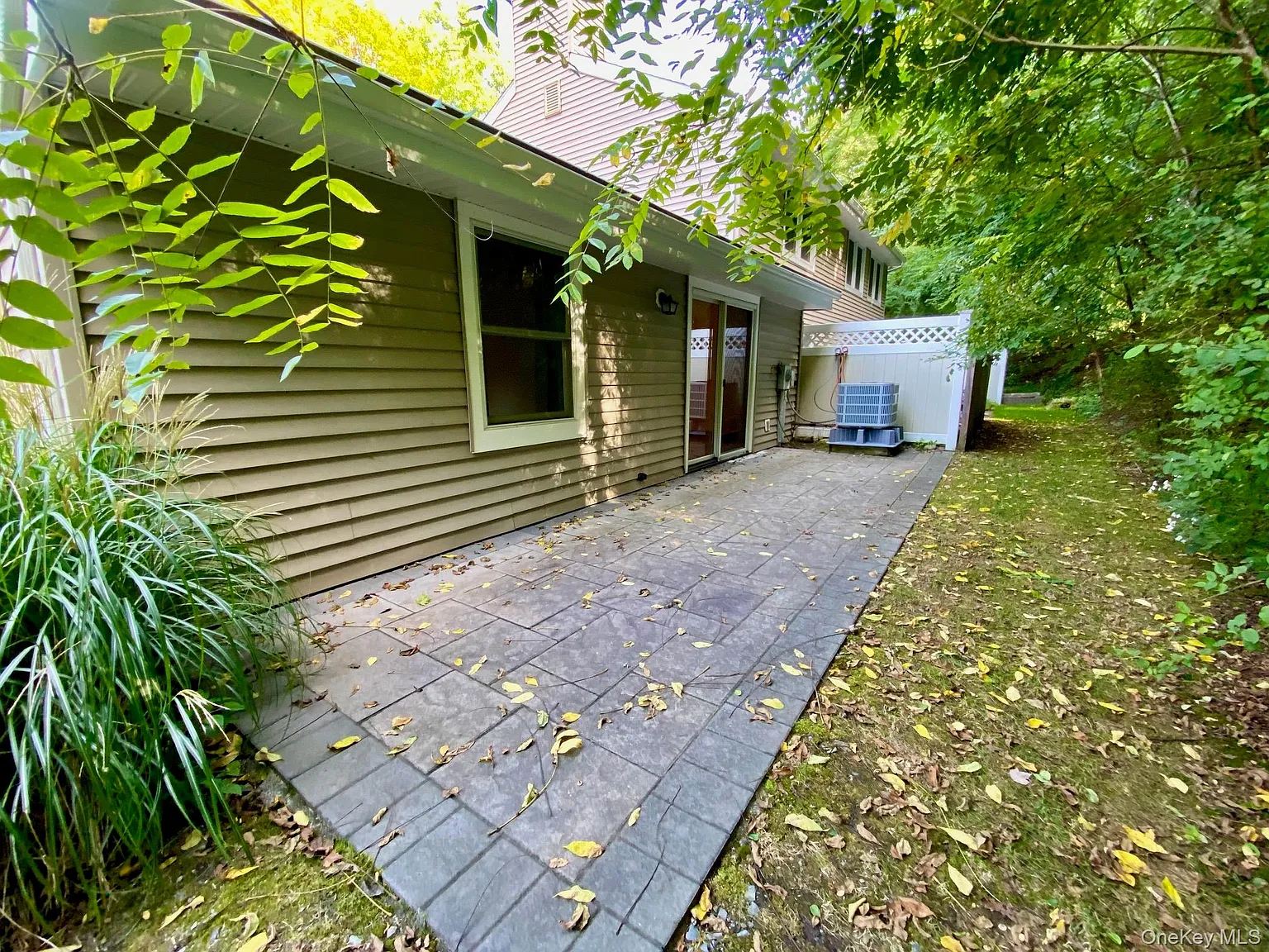 2 bed, 2.0 bath, 1202 sqft, $2,500 — Photo 4