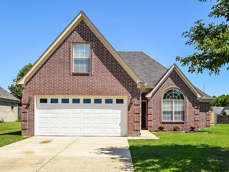 5760 Landau Dr — Photo 1