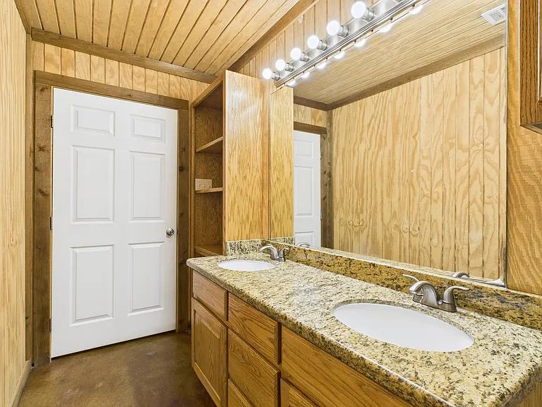 5822 Leonard Rd #1 — Photo 11