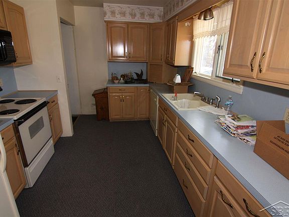 3rd image of 4161 Riverview Dr