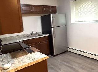 135 Neponset Ave APT 5, Dorchester, MA 02122