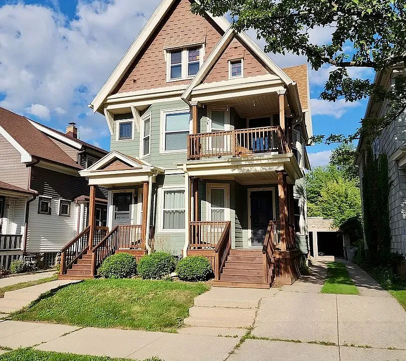 Brisbane Ave - 2556-2558