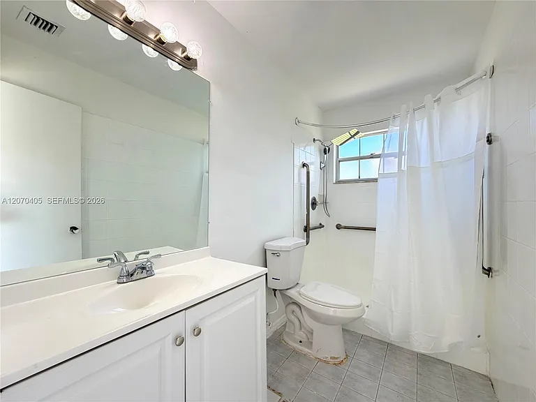 9850 W Heather Ln — Photo 8