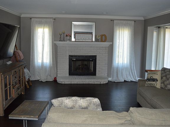 3rd image of 47172 Morning Dove Dr