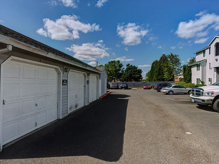 Cascade Village Estacada — Photo 53