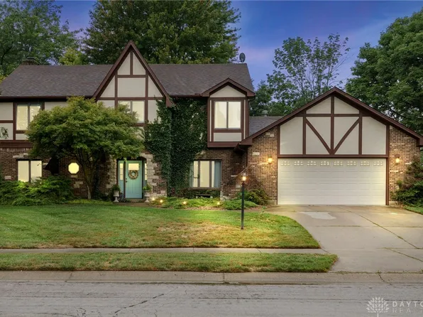 3619 Ridgeway Rd, Bellbrook, OH 45305