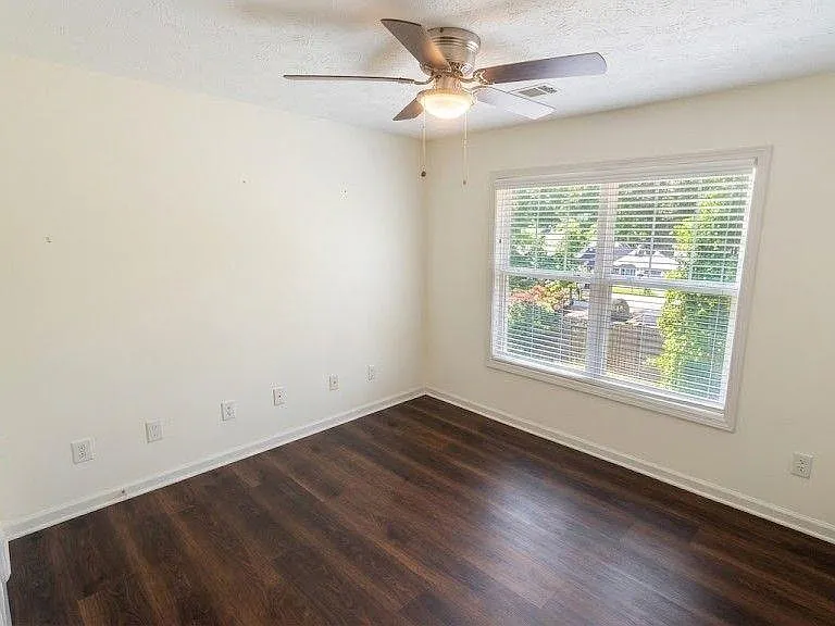 801 Old Peachtree Rd NW — Photo 6