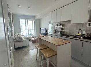 950 Portage Pkwy #2810, Vaughan, ON L4K 4Z4