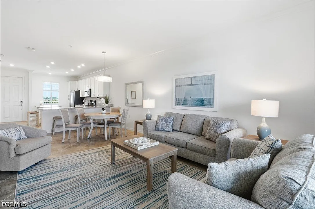 2 bed, 1194 sqft, $4,000 — Photo 2