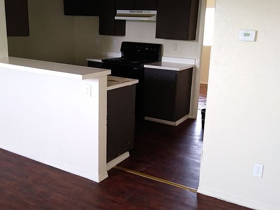 2nd image of 2995 Mountain Ave APT 9