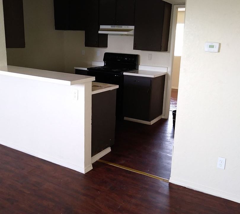 2nd image of 2995 Mountain Ave APT 39