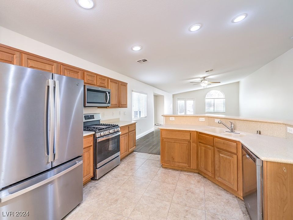 1st image of 2287 Dakota Sky Ct
