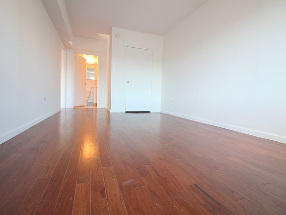 5th image of 225 8th Ave #3G