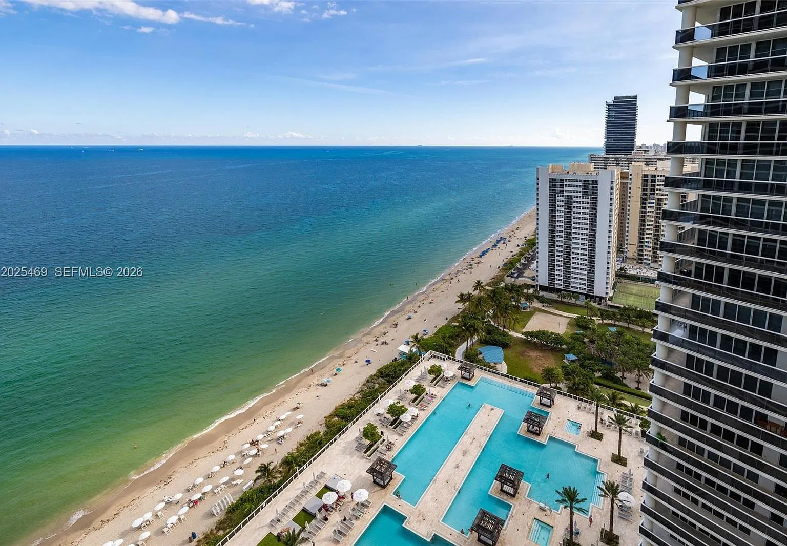 Beach Club Two Condo — Photo 1