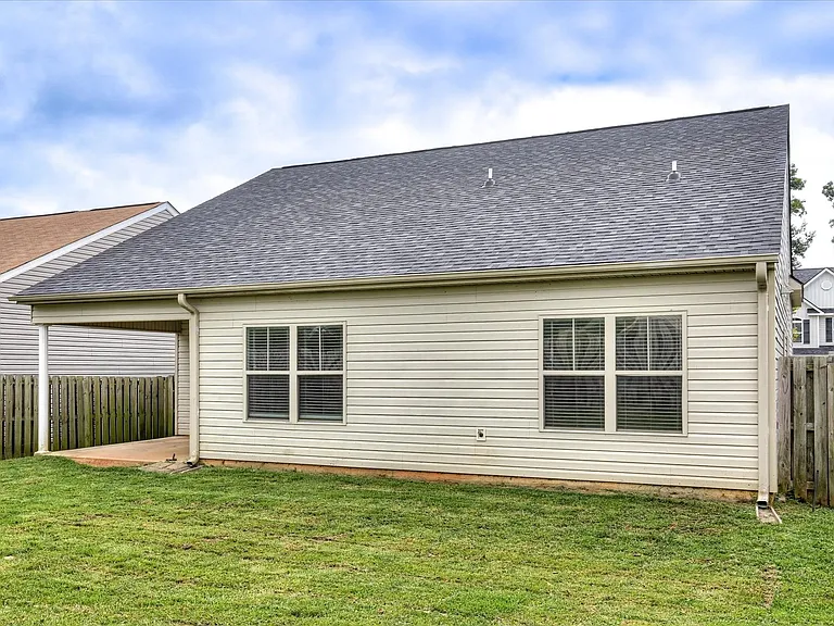 621 Shipley Ave — Photo 35