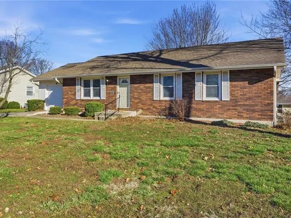 824 Rowell St, Excelsior Springs, MO 64024