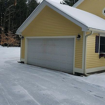 3rd image of 17 Algonquin Dr