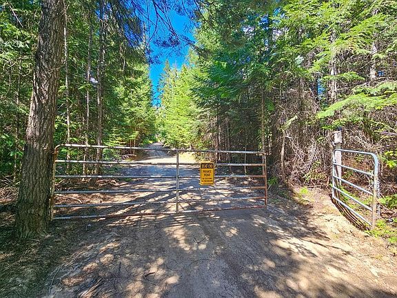 4th image of 270 Lupine Ln