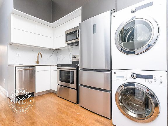 2nd image of 183 Palmetto St #3