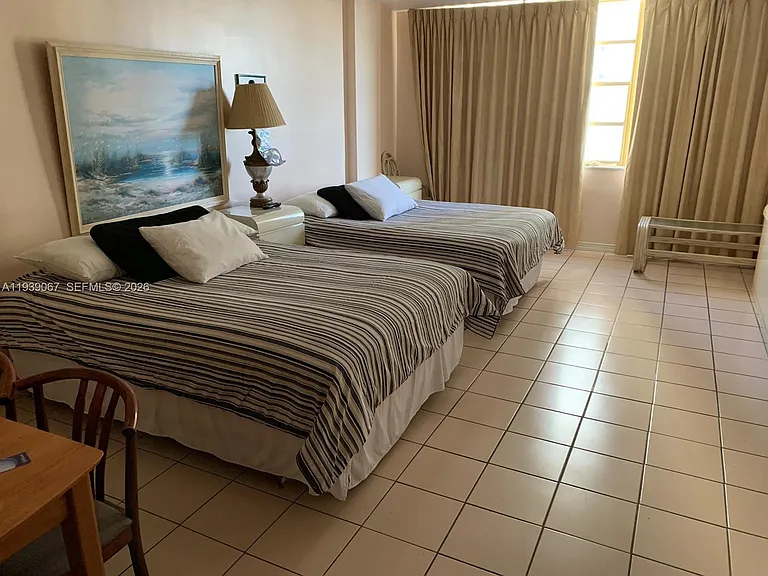 19201 Collins Ave #323 — Photo 10