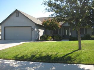 1165 E Cassandra Cir, Corning, CA 96021