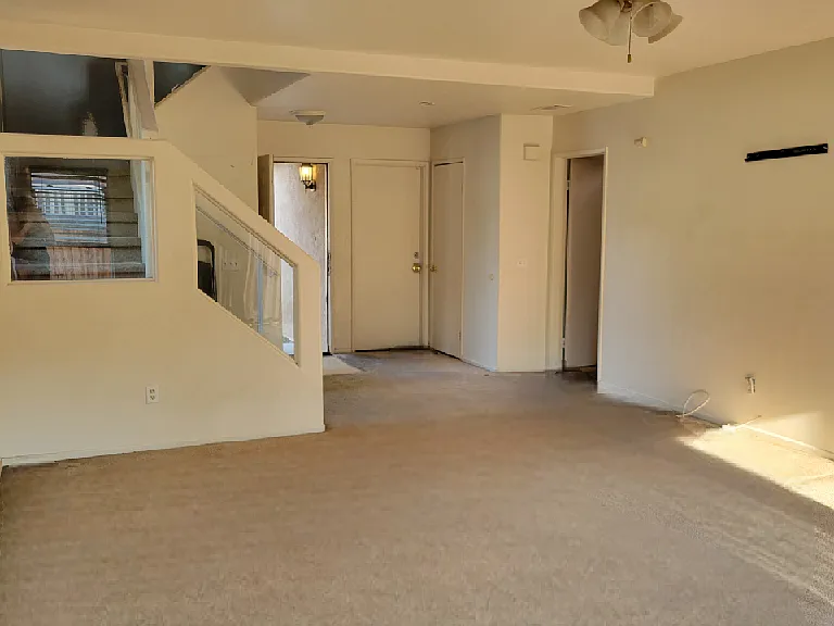 15083 Roan Cir — Photo 2