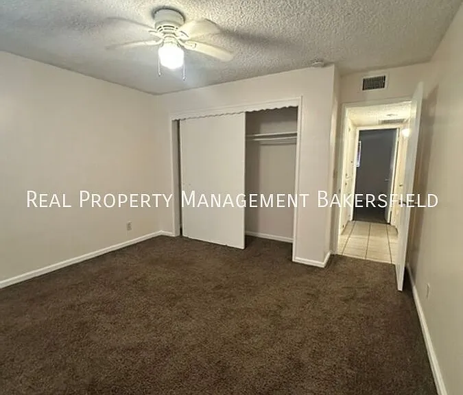 1015 Pacific St #D — Photo 15