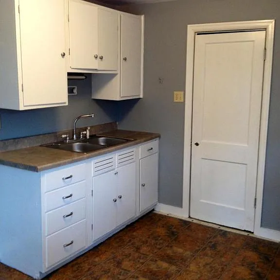 30 W Duncan St — Photo 3