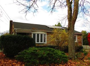 26 South St, Easthampton, MA 01027