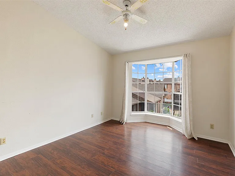 2121 Hepburn St #912 — Photo 9