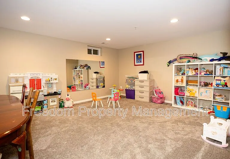 2425 Morgans Point Dr — Photo 51