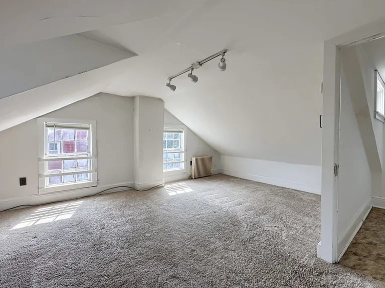 240 E Frederick St #2 — Photo 23