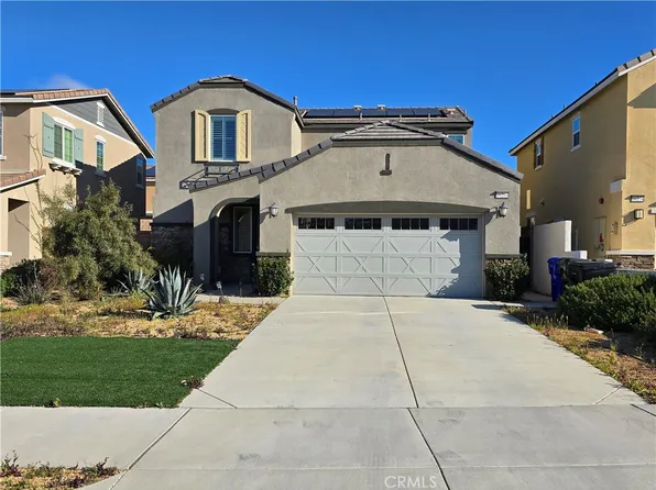 16268 Valley Oak Ln, Fontana, CA 92336