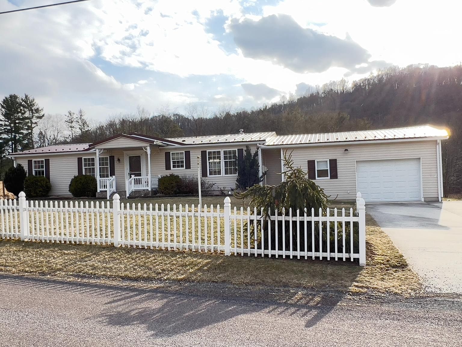 125 White Church Ln, Bedford, PA 15522 | Zillow