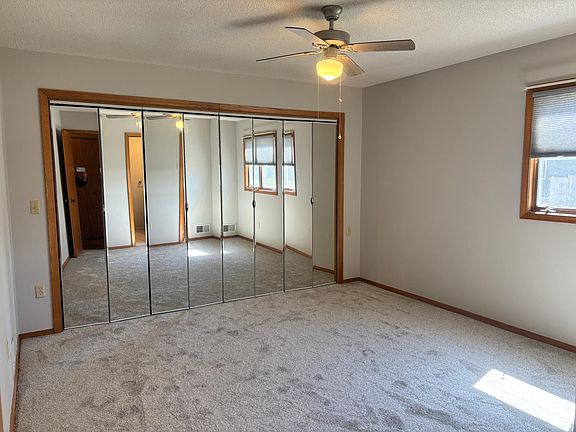 5th image of 114 Oak Ridge Rd
