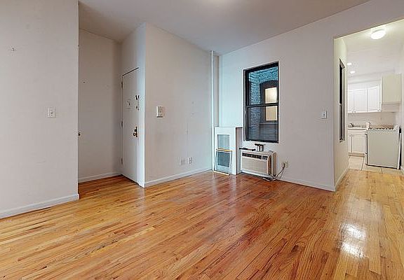 4th image of 166 E 90th St APT 3A