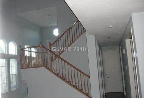 3rd image of 2491 Autumn Chase Ln