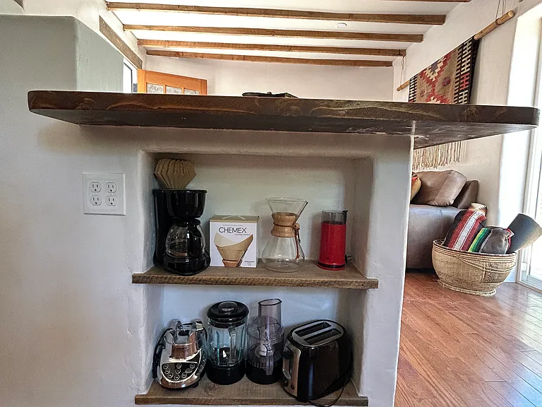 Large and small appliances included in rental of both units