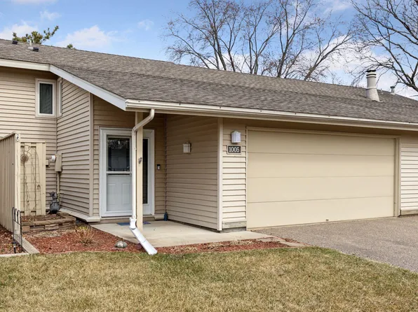 1005 Carmel Ct, Shoreview, MN 55126