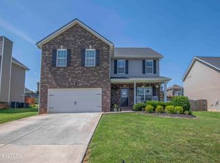 3035 Crosswinds Ln, Sevierville, TN 37876