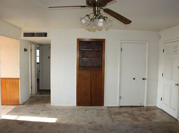 2nd image of 3616 Redbud Ave